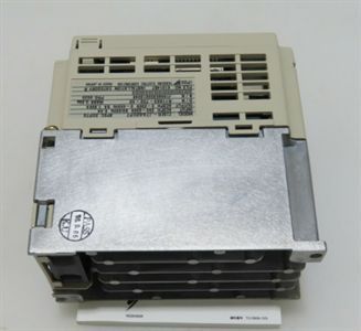 安川cimr-j7aa20p7伺服驱动器