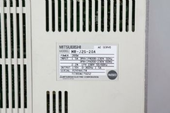 三菱MR-J2S-20A伺服驱动器
