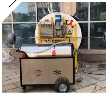 非接触式高楼幕墙清洗机器人