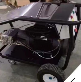 筑幕墙清洗机双刷双吊