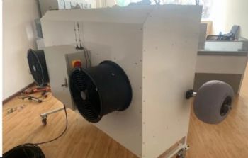 建筑幕墙清洗机