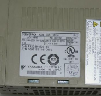 安川SGDS-15A01A驱动器