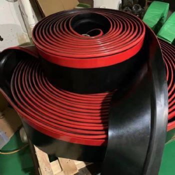 导料槽y层防溢裙板，橡胶聚氨酯复合防溢裙板，双密封防溢裙板，煤矿电厂防溢裙板