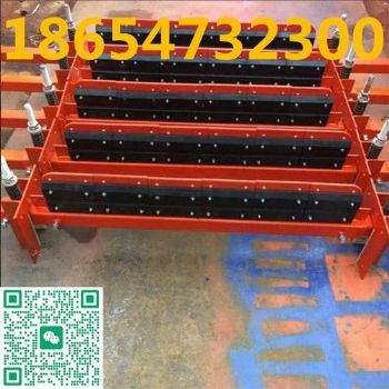 聚氨酯仿马丁清扫器，耐磨，刀头易更换