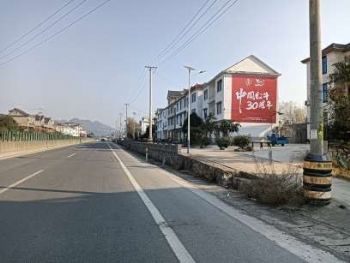 韶关墙体广告墙体写大字云浮户外喷绘广告墙引领宣传标向