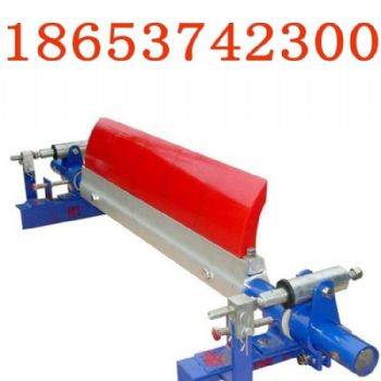 聚氨酯清扫器，头道聚氨酯清扫器，二道聚氨酯清扫器，刀头易更换，易维修。输送机皮带机清扫器