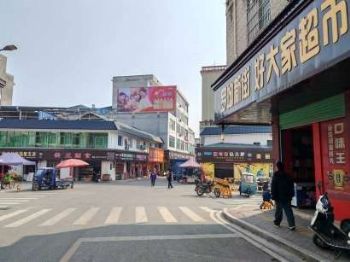 韶关墙体广告,惠州空气能喷绘膜墙体广告墙贴广告