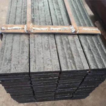 输料槽衬板 双金属复合堆焊耐磨板3+3耐磨钢板